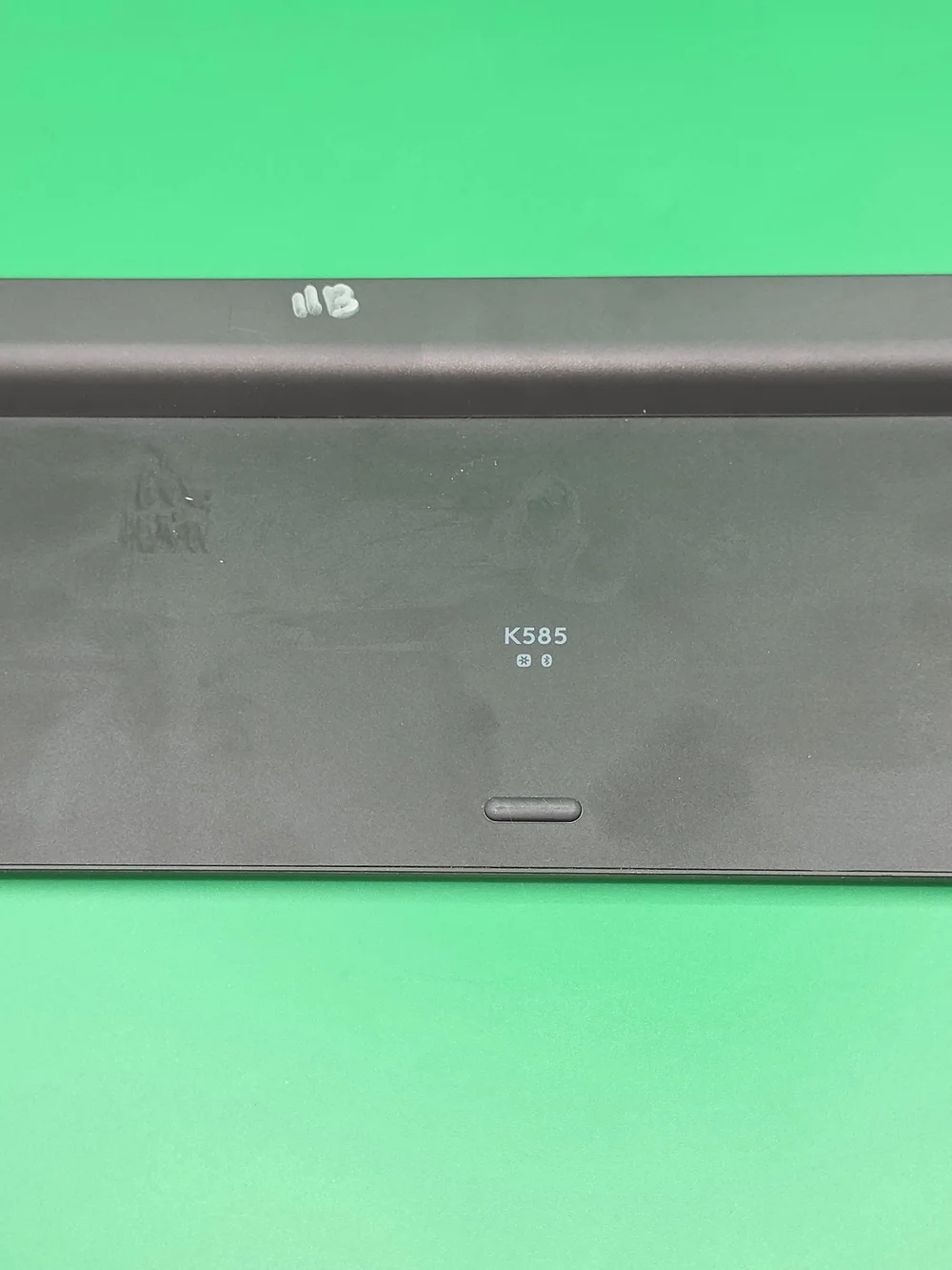 Logitech K585 Multi-Device Slim Wireless Keyboard With Receiver - Graphite
